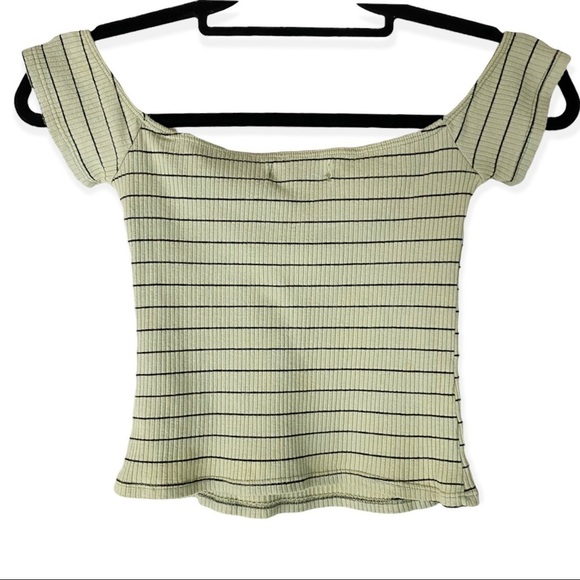 Urban Outfitters Y2K Off the Shoulder Ribbed Crop Top Fairycore - Picture 4 of 4